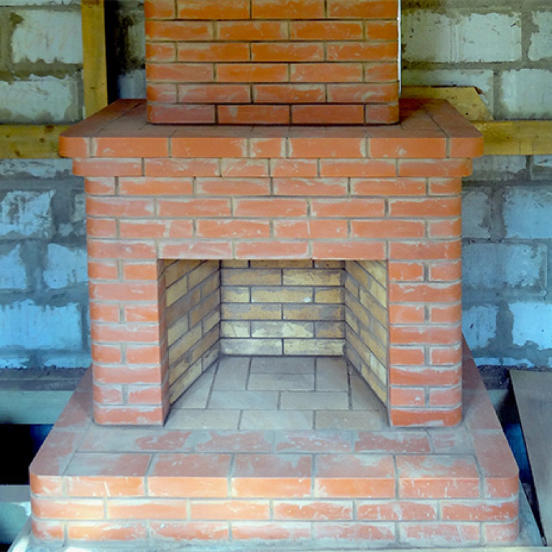 Классический камин