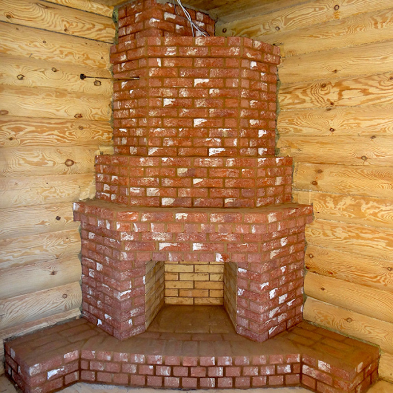 Классический камин